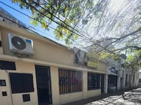 Venta importante terreno de 1837mts compuesto de casa , galpon, dos locales y dpto interno