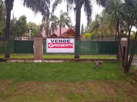 Los inmigrantes  2400