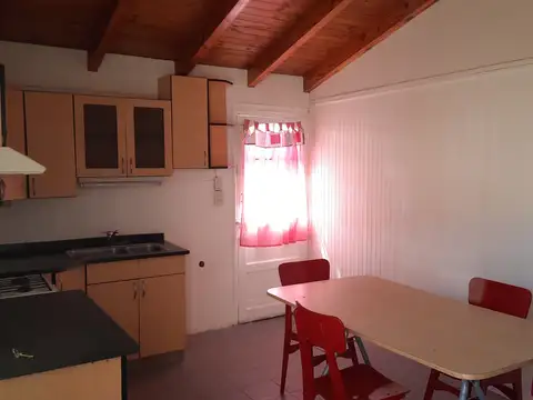 Casa en Alquiler en Rincón de los Sauces, $ 3.600.000