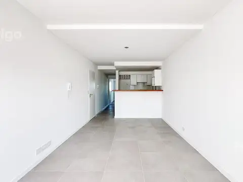 Av. Pellegrini 2600, Piso 3
