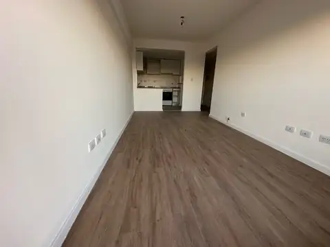Av. Pellegrini 2680 - Departamento De 1 Dormitorios Con Amenities En Alquiler - Lourdes, Rosario