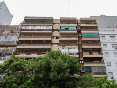 Consultorios - Venta con renta