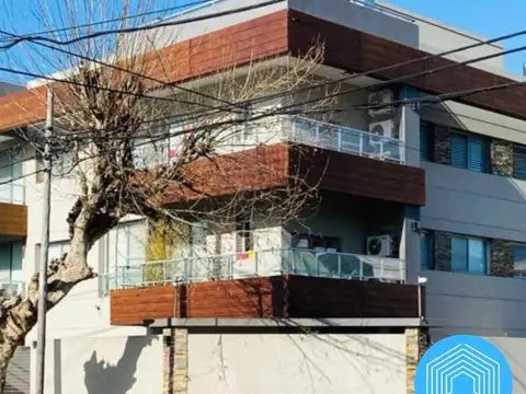 Departamento 5 ambientes - 2 cocheras - Ramos Mejía