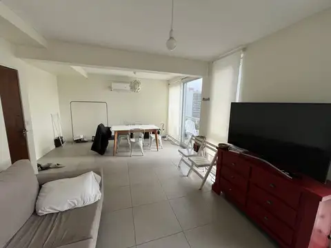 Departamento en Venta en Olivos Vías/Río, USD 350.000