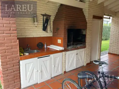 Casa en Alquiler en Mapuche Country Club, USD 1.400