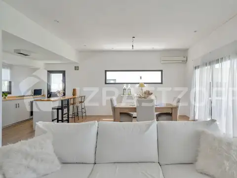 Casa en Venta en Santo Tomas, USD 200.000