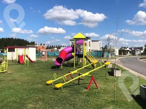 Barrio San Felipe, Canning Village, El Deslinde 1107