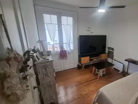 Casa en venta, 4 ambientes. Beccar