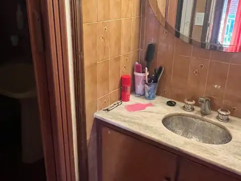 Locales con vivienda