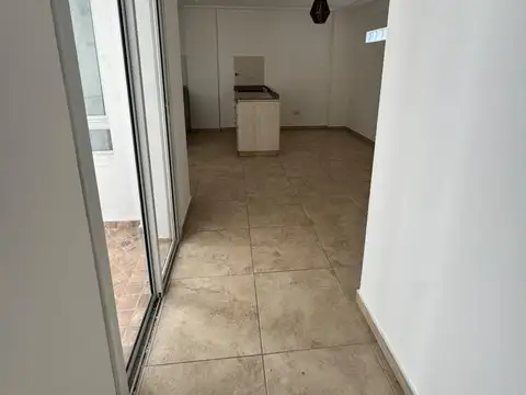 Departamento en Alquiler en General Paz, $ 600.000
