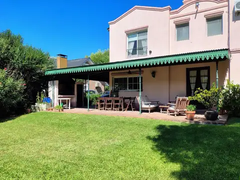 Casa en Venta en Los Sauces, USD 255.000