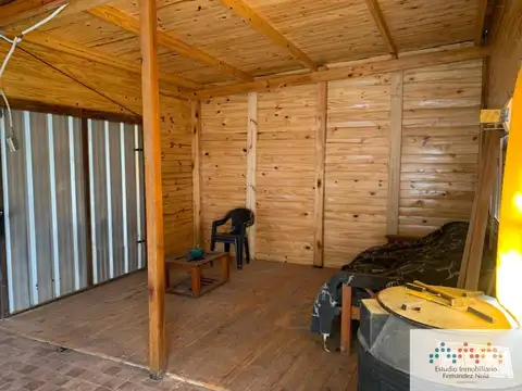 Casa en venta c/ cochera en Domselaar