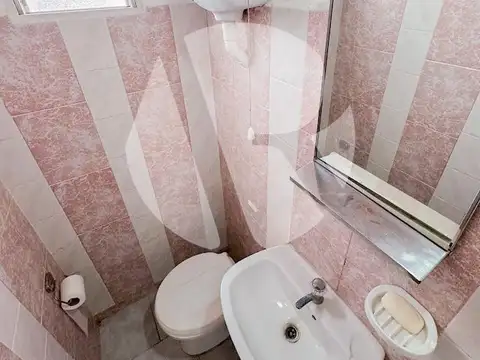 Depto Tipo Casa 2 ambientes con 1 baño