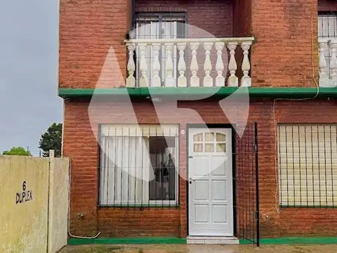 Depto Tipo Casa en Venta de 2 ambientes