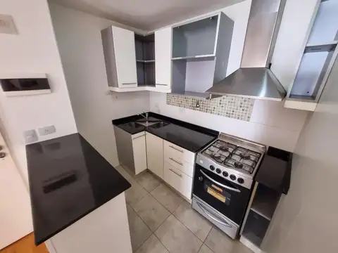 Departamento en Alquiler en Urquiza R, $ 550.000