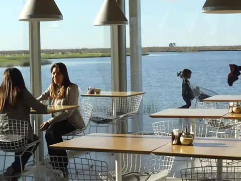 Av. De Los Lagos 1000