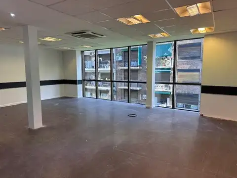 Oficina Monoambiente con 3 baños