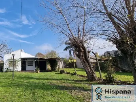 Casa en venta, sobre la calle Santa Eulalia, 2 Dormitorios. Del Viso, Pilar