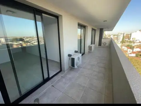 Avenida America 300, Piso 7°