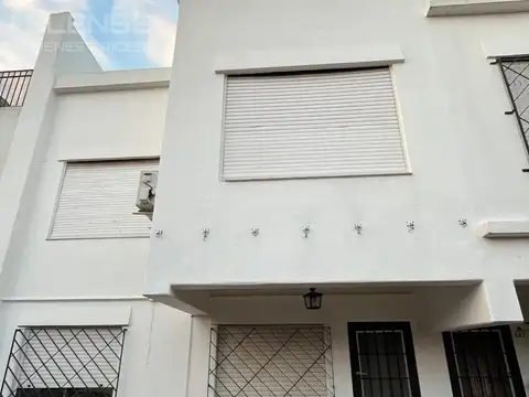 Depto Tipo Casa en Venta en Quilmes, USD 89.000