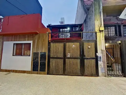 Depto Tipo Casa en Venta de 4 ambientes