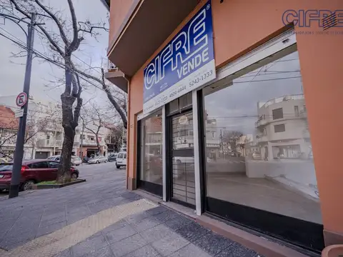 Local en esquina en Villa Pueyrredon, gran rentabilidad en locación!