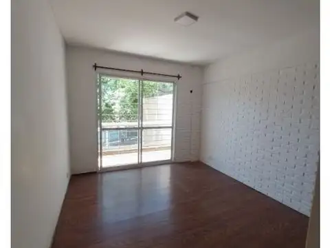 ALQUILER Av Alberdi y Av Carballo - 1 dormitorio al frente
