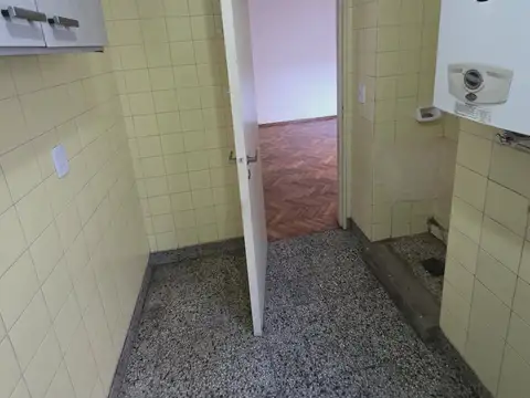 2 ambientes muy soleado cocina con lavadero bño completo