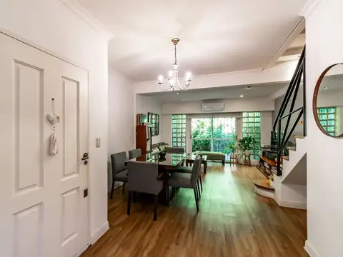 VENTA PH TIPO TRIPLEX 4 AMB  PATIO  SAN CRISTOBAL