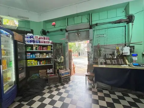 Local en Venta Villa del Parque c/Renta INVERSION