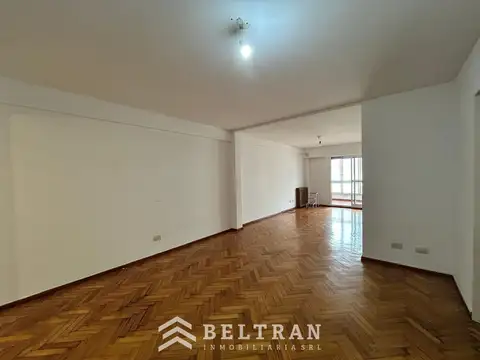 Departamento en Alquiler de 3 dormitorios