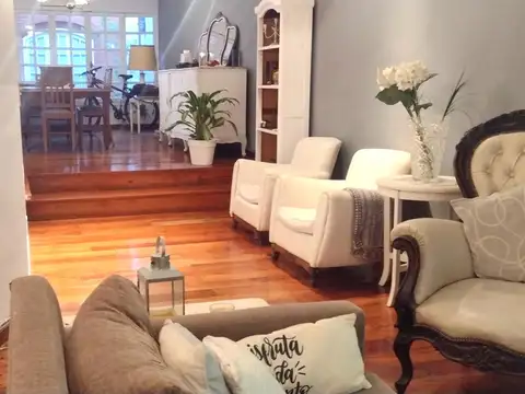 Flores Venta Casa 5 amb garaje pileta patio terraza