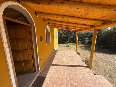 Hermosa casa con unas vistas espectaculares en alquiler!