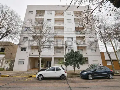 Departamento con terraza privada, en venta