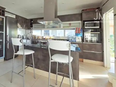 Casa en Venta en Pilar del Este - Santa Guadalupe, USD 330.000