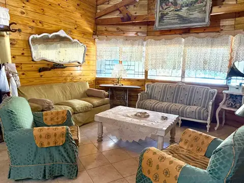 VENTA CASA QUINTA 6 AMBIENTES CAÑUELAS C/PILETA