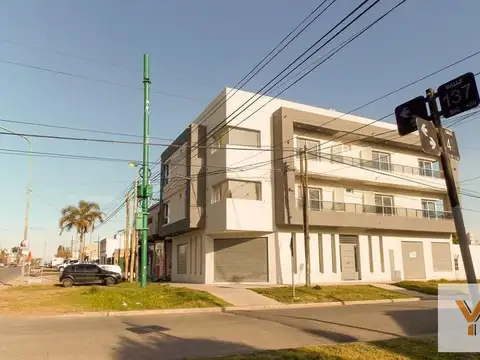 Departamento en Venta en Los Hornos, USD 90.000