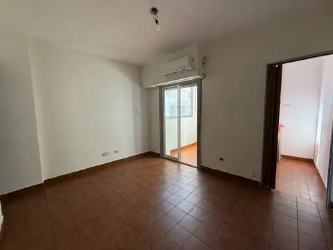 Tres Arroyos 3400, Piso 7°