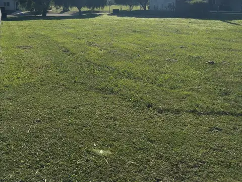 VENTA LOTE EN BARRIO SAN SEBASTIAN AREA 1 - PILAR DEL ESTE - PERMUTA - ESCUCHO OFERTA