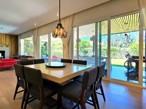 Casa en Venta de 6 dormitorios