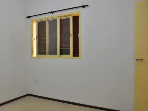 Ituzaingó 1000, Piso 01