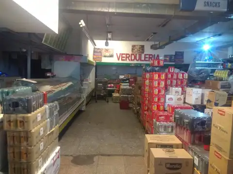 EDIFICIO ACTUALMENTE FUNCIONANDO SUPERMERCADO FRENTE ESTACION