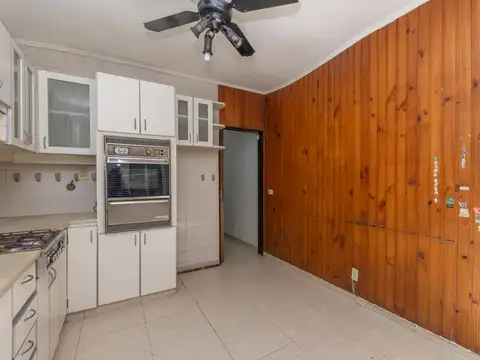 Casa en venta 3 ambientes  en Olivos.
