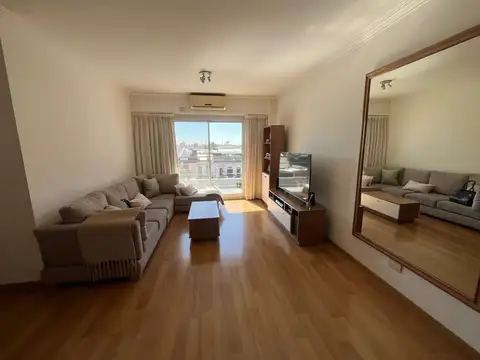 VENTA HERMOSO DEPTO 3 AMB. C/ COCHERA AVELLANEDA.