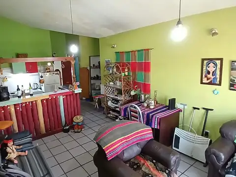 Depto Tipo Casa en Venta de 3 ambientes