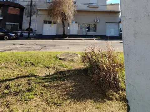 Del Himno e/ Alberto Vignes y Avenida Rivadavia