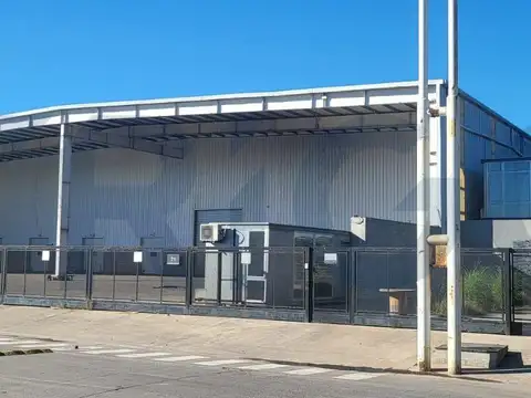 Galpon en Venta 117  mts Fondo