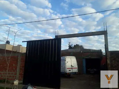 Depósito en venta - 300mts2 - Ensenada