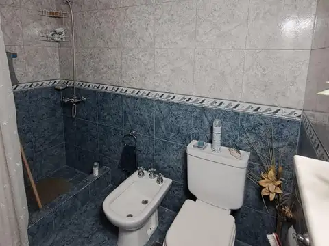 Casa 4 ambientes con 4 baños