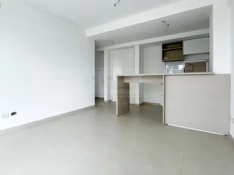 Oficina en Alquiler con 1 cochera